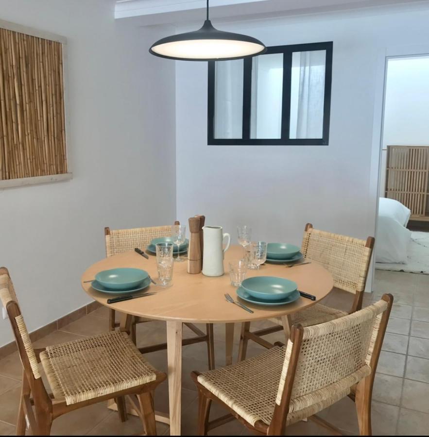 Accommodation In Sesimbra - Two Double Bedroom Exteriör bild