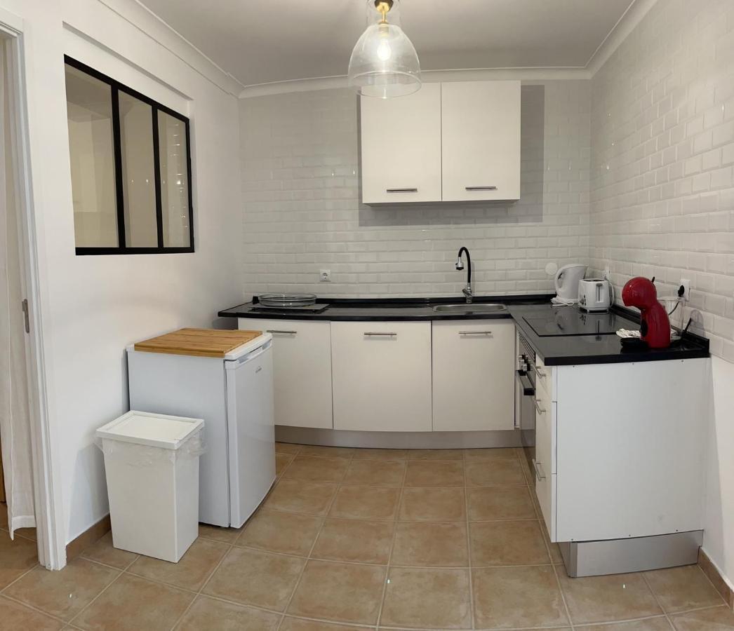 Accommodation In Sesimbra - Two Double Bedroom Exteriör bild